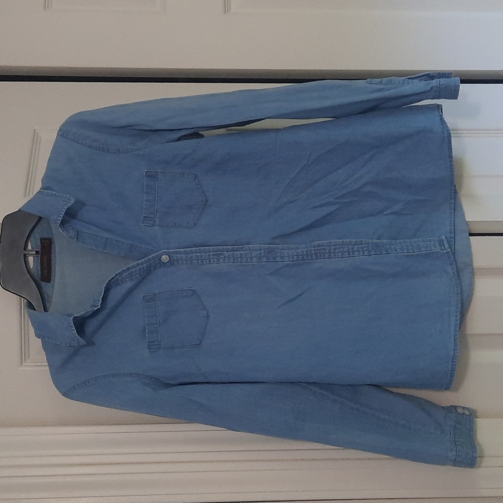 Chambray jean button down blouse